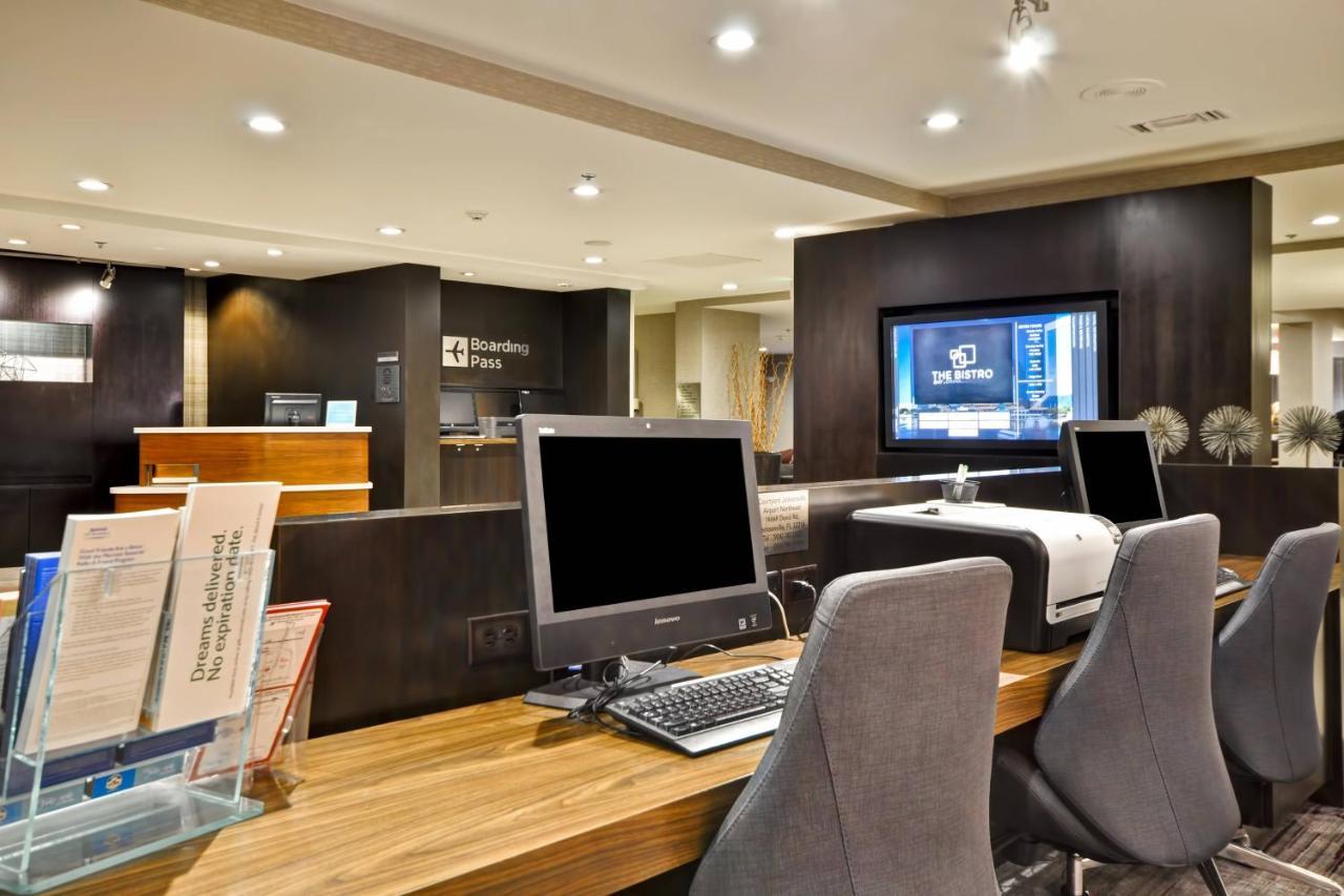 Courtyard By Marriott Jacksonville Airport/ Northeast Zewnętrze zdjęcie
