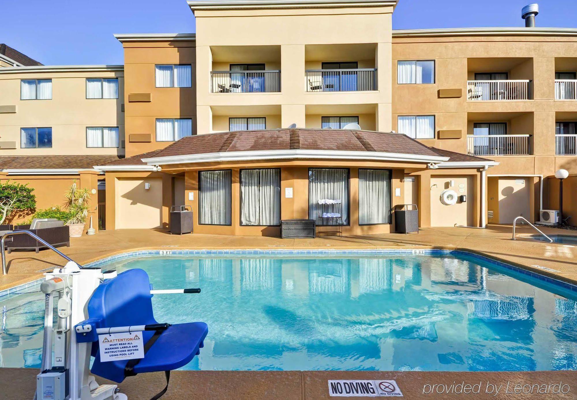 Courtyard By Marriott Jacksonville Airport/ Northeast Zewnętrze zdjęcie