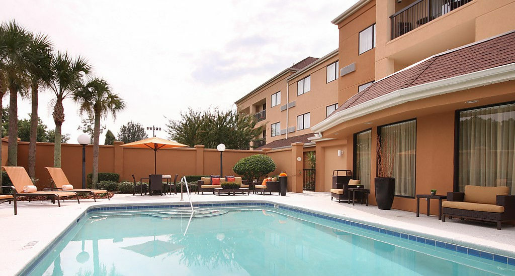 Courtyard By Marriott Jacksonville Airport/ Northeast Zewnętrze zdjęcie